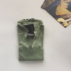 🆕 SISLEY ruffled top